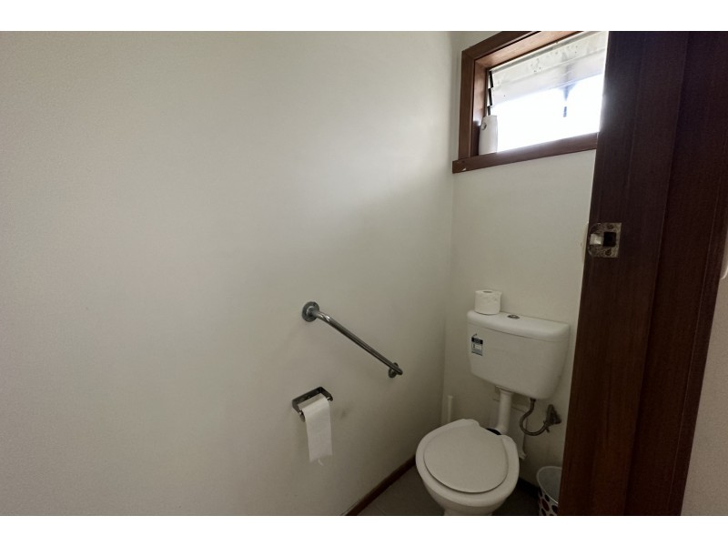 33 Lorna Street Street, Cranbourne VIC 3977