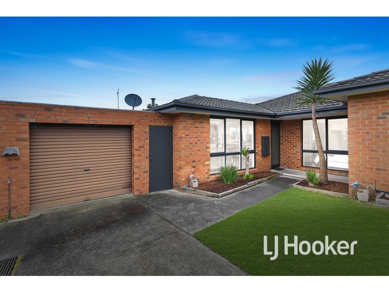 2/15 Kays Avenue, Hallam VIC 3803