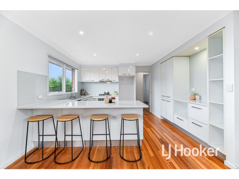 2/15 Kays Avenue, Hallam VIC 3803