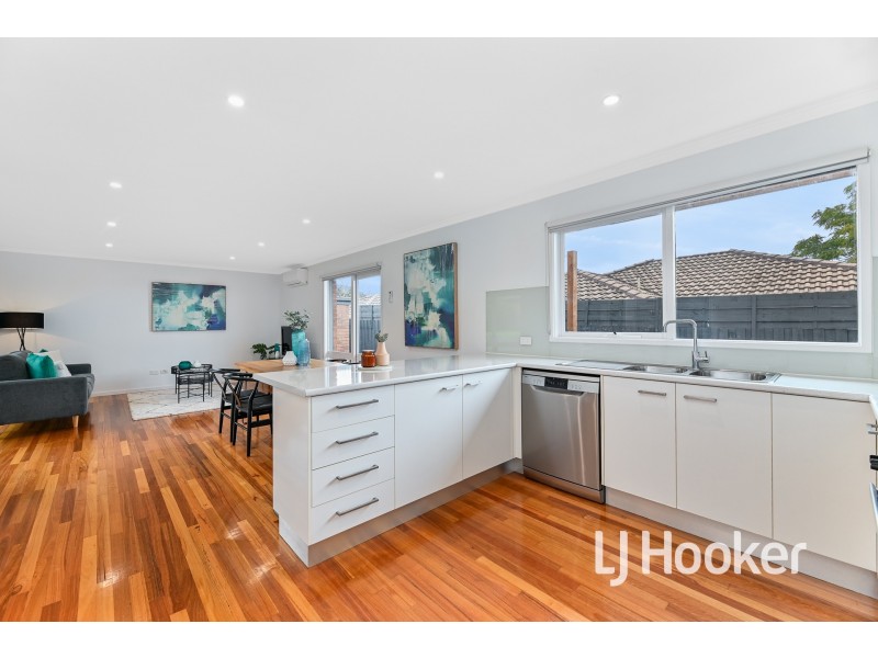 2/15 Kays Avenue, Hallam VIC 3803