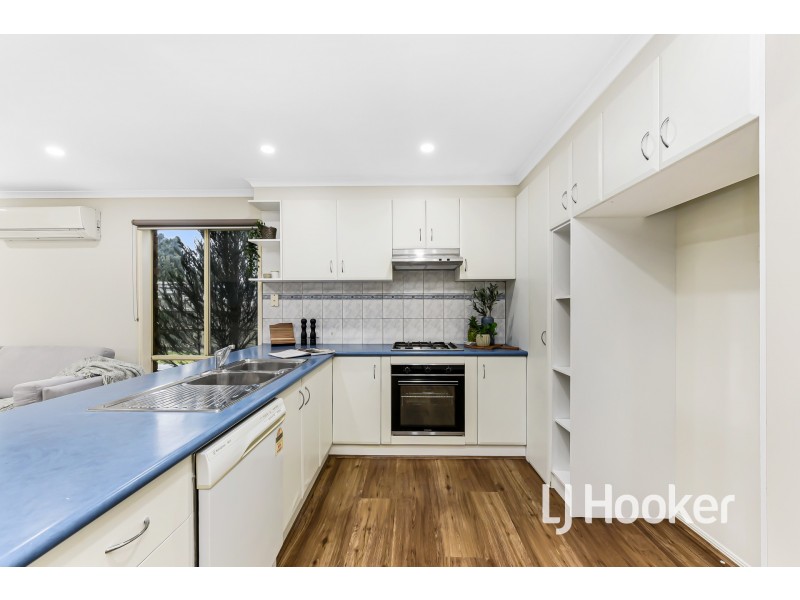 20 Grand Arch Way, Berwick VIC 3806