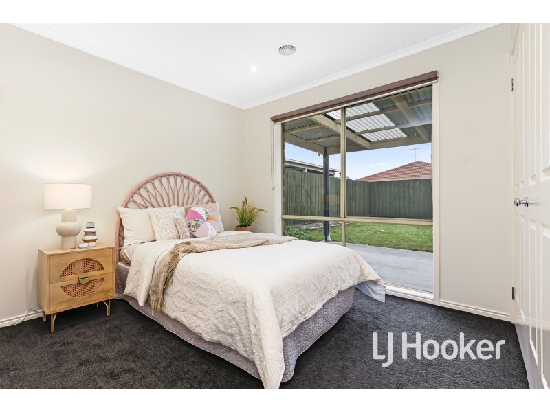 20 Grand Arch Way, Berwick VIC 3806