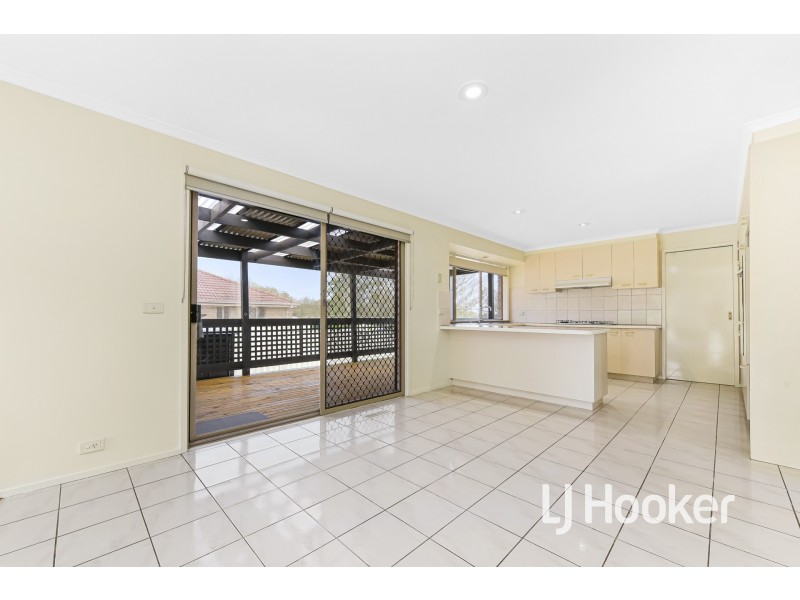 19 Palm Way, Narre Warren South VIC 3805