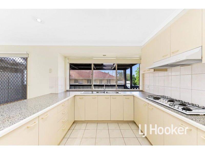 19 Palm Way, Narre Warren South VIC 3805