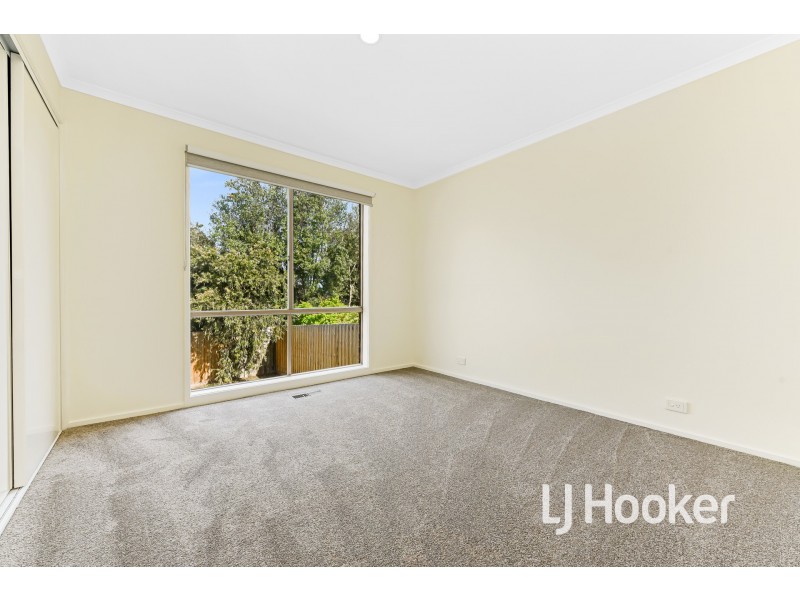 19 Palm Way, Narre Warren South VIC 3805