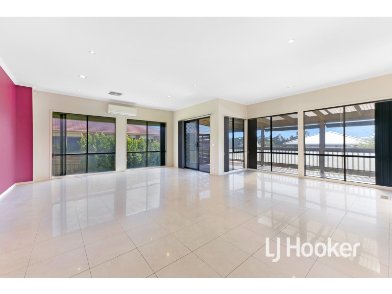 38 Harold Keys Drive, Narre Warren South VIC 3805