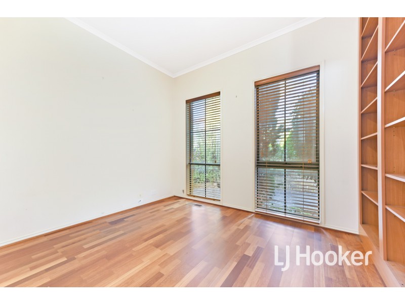 38 Harold Keys Drive, Narre Warren South VIC 3805