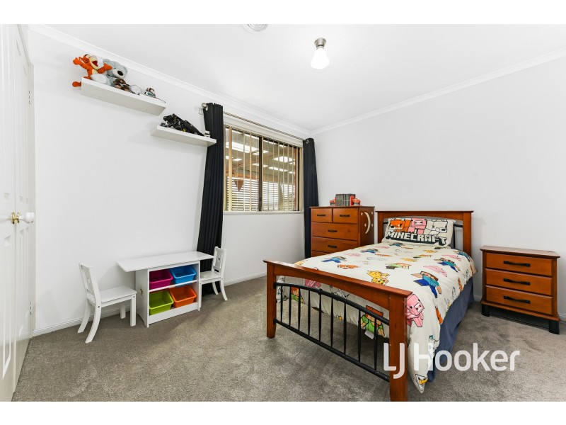 13 Niagara Court, Hampton Park VIC 3976