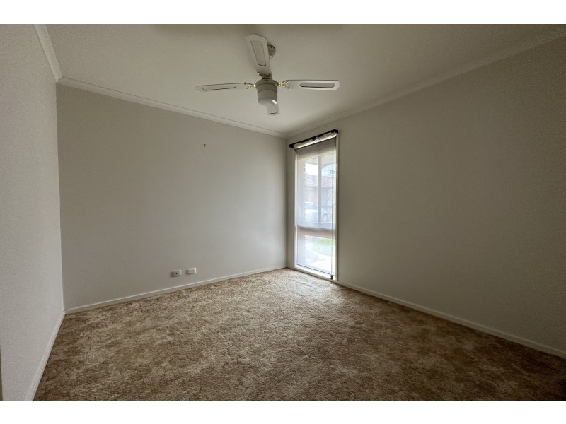 4/99-103 Cairns Road, Hampton Park VIC 3976