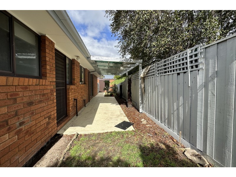 4/99-103 Cairns Road, Hampton Park VIC 3976
