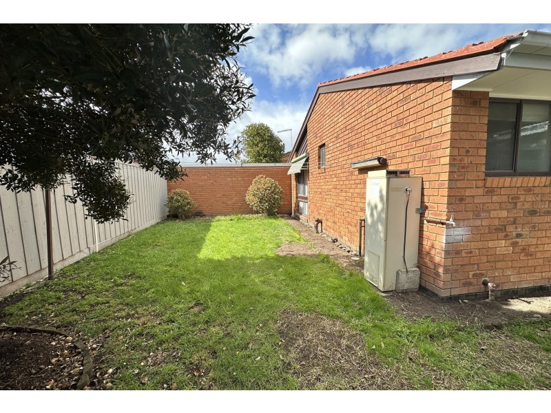 4/99-103 Cairns Road, Hampton Park VIC 3976