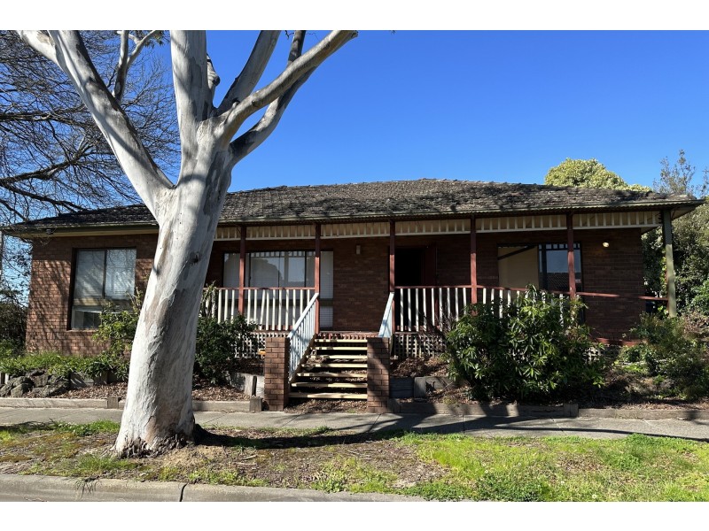 2 Wren Street, Hampton Park VIC 3976