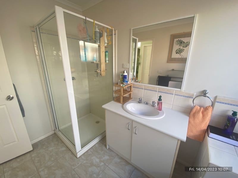 15A Staunton Walk, Cranbourne East VIC 3977