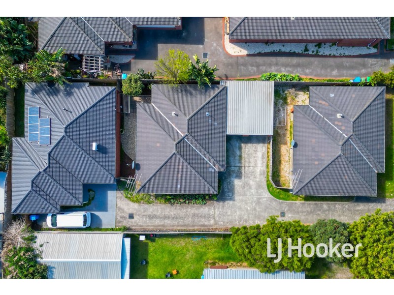 2/151 Cairns Road, Hampton Park VIC 3976