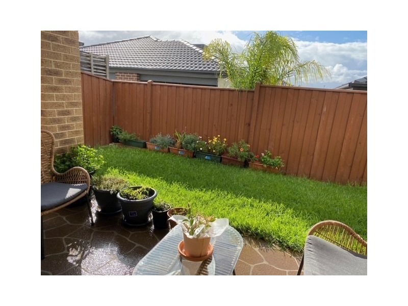 11 Cottle Drive, Clyde VIC 3978