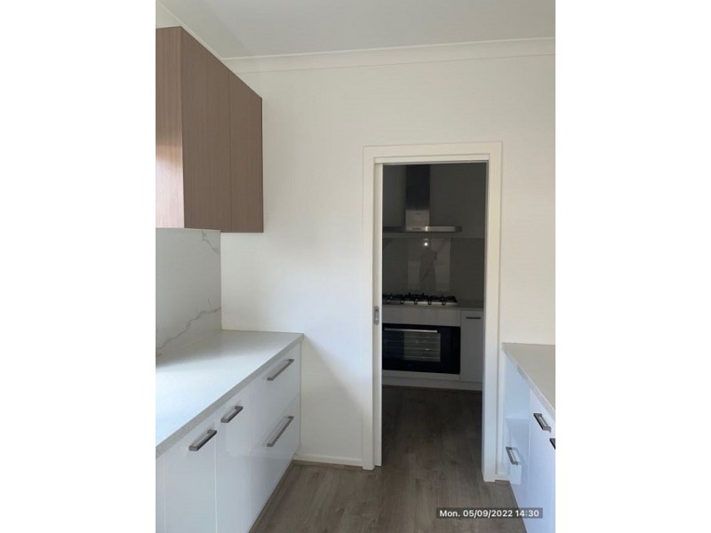 57 Pitfield Avenue, Cranbourne East VIC 3977
