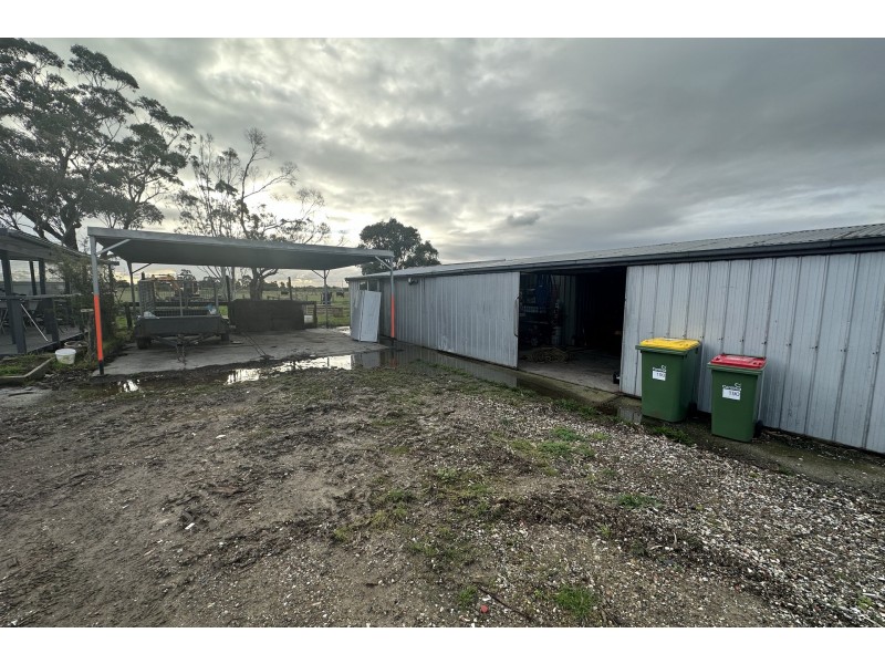 190 Main Drain Road Road, Koo Wee Rup VIC 3981