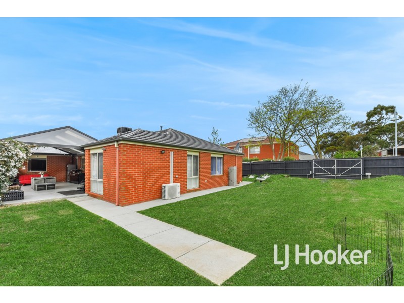 1 Eureka Crescent, Narre Warren South VIC 3805