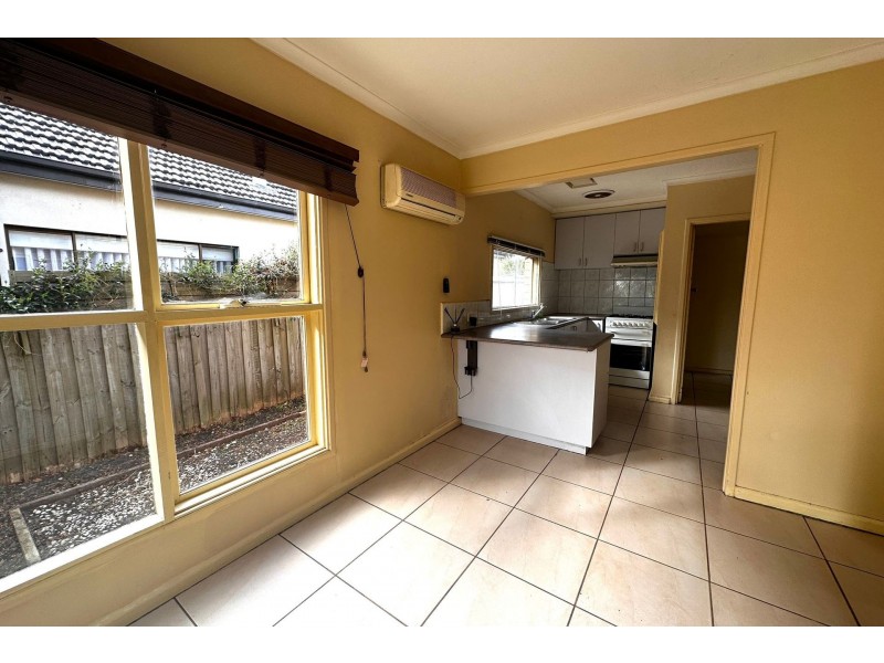 42 Pound Road, Hampton Park VIC 3976