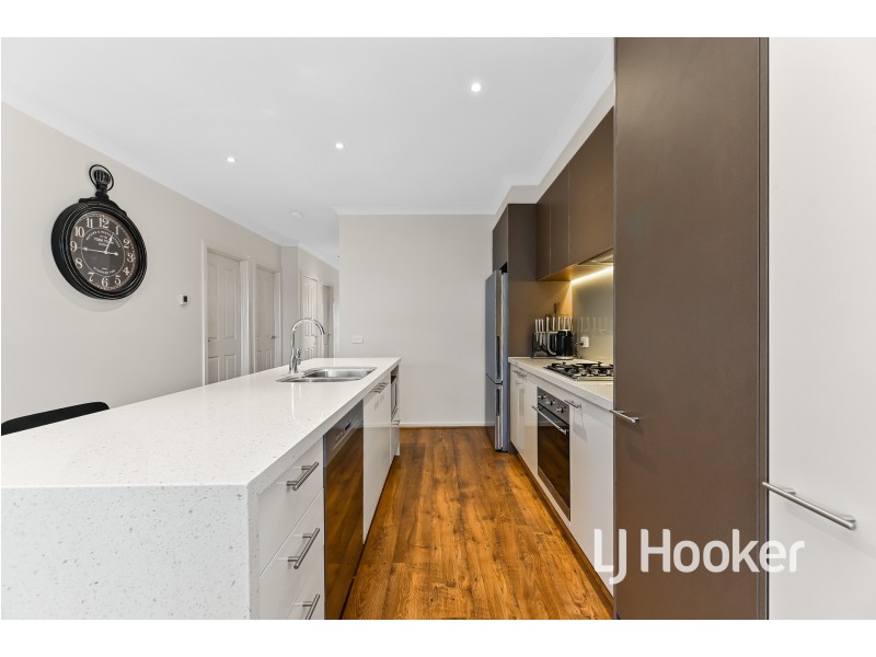 17 Kate Avenue, Hampton Park VIC 3976