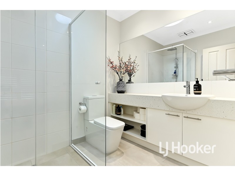 17 Kate Avenue, Hampton Park VIC 3976