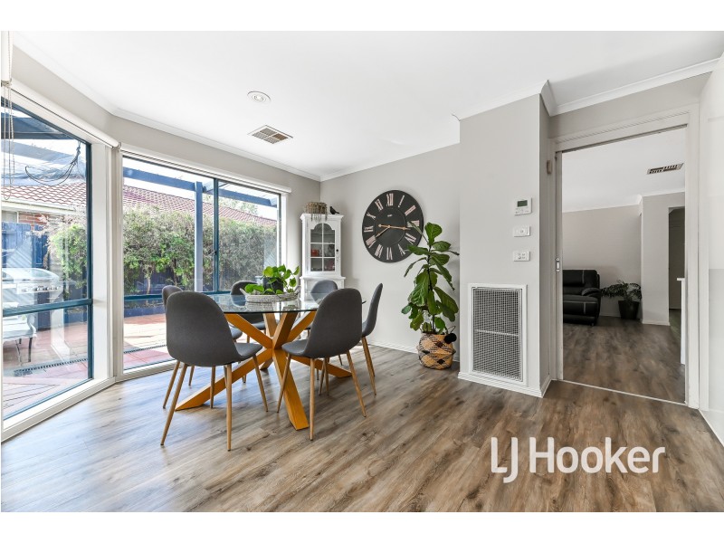 8 Somerset Court, Narre Warren South VIC 3805