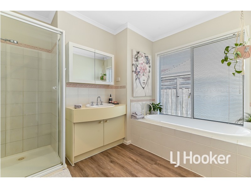 8 Somerset Court, Narre Warren South VIC 3805