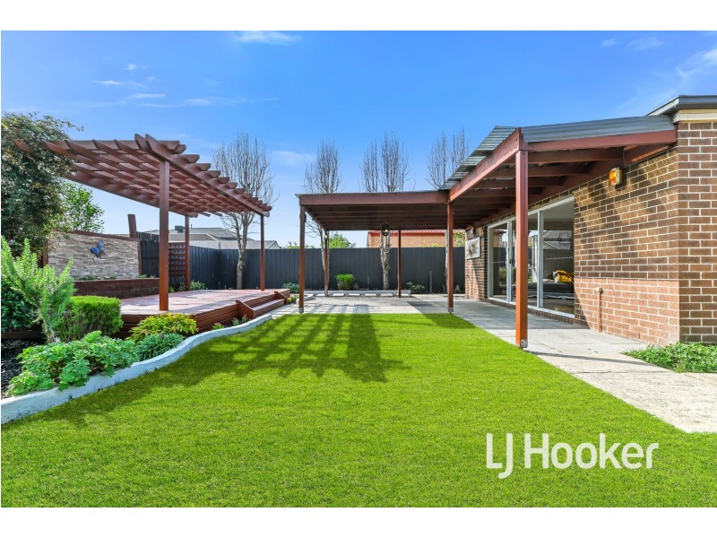 7 Aylesbury Court, Hampton Park VIC 3976