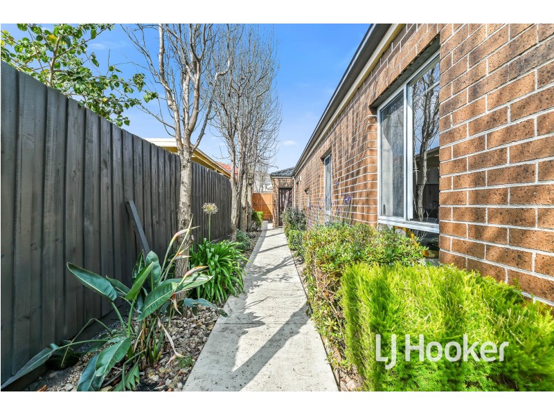 7 Aylesbury Court, Hampton Park VIC 3976