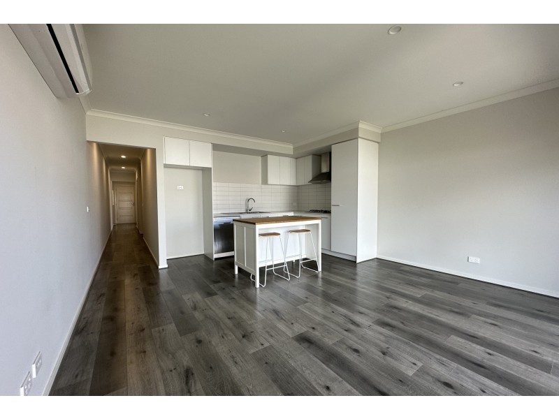 24 Plymouth Boulevard, Clyde North VIC 3978