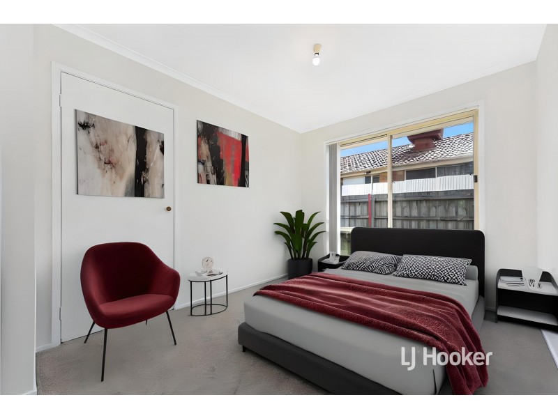 16 The Parkway, Hampton Park VIC 3976