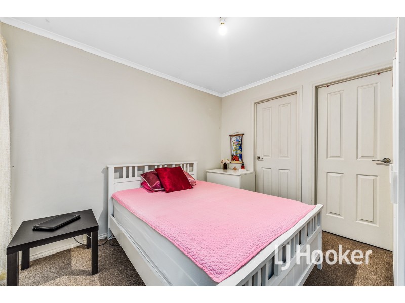 4/17 Linmac Drive, Hampton Park VIC 3976