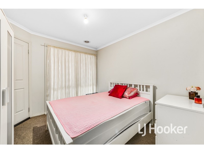4/17 Linmac Drive, Hampton Park VIC 3976