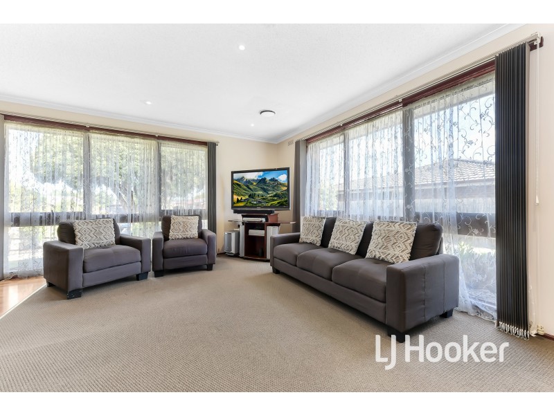7 Wycombe Rise, Hampton Park VIC 3976
