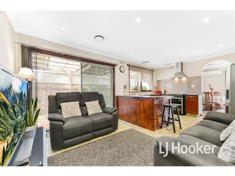 7 Wycombe Rise, Hampton Park VIC 3976