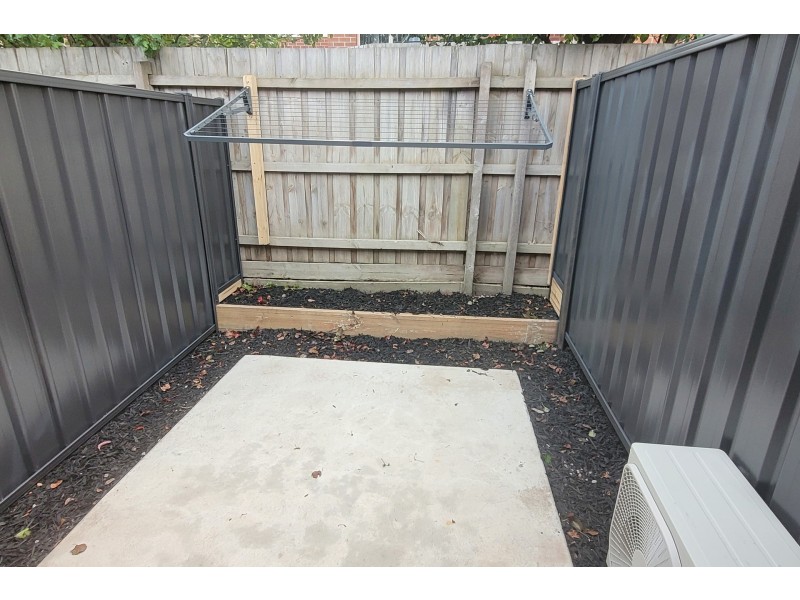 2 Albert Road, Hallam VIC 3803