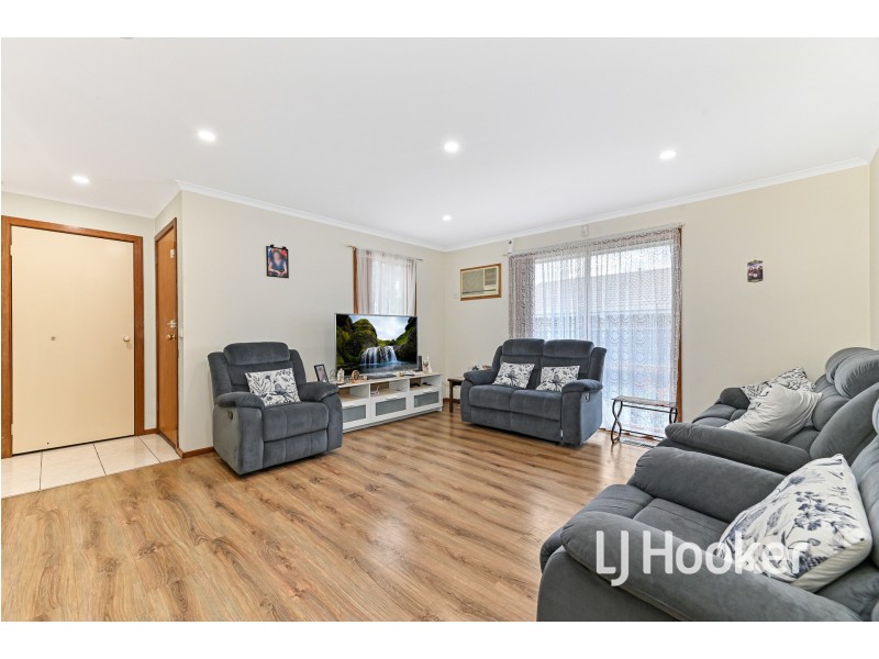 1/79 Oaktree Drive, Hampton Park VIC 3976