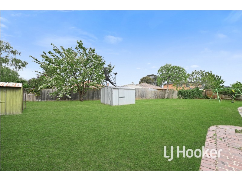 14 Beth Court, Hampton Park VIC 3976