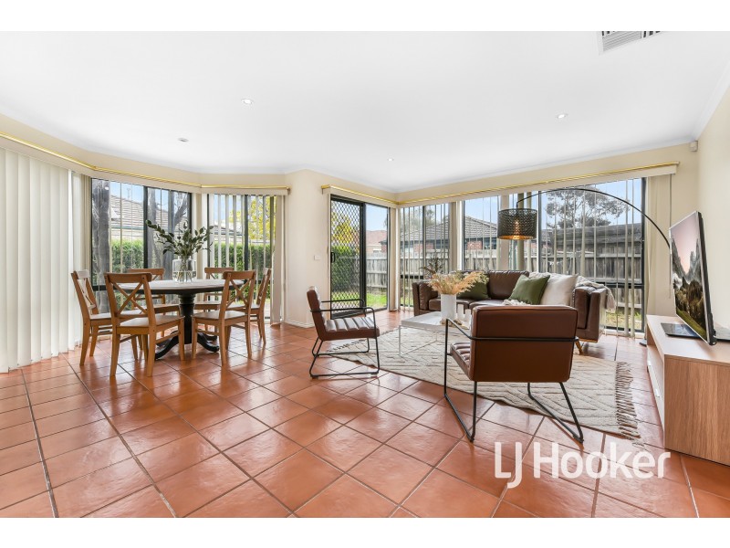 9 Eglinton Close, Berwick VIC 3806