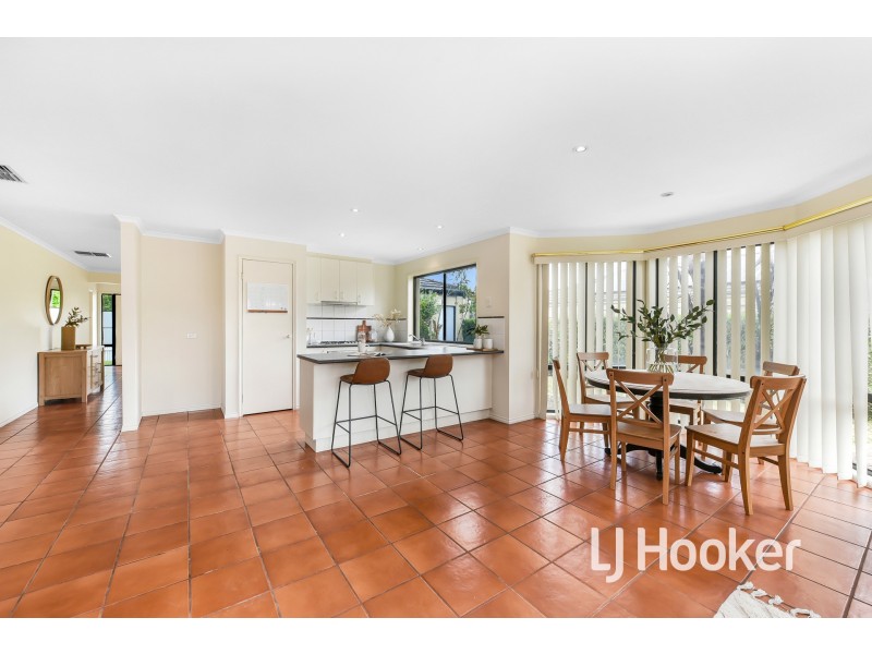 9 Eglinton Close, Berwick VIC 3806