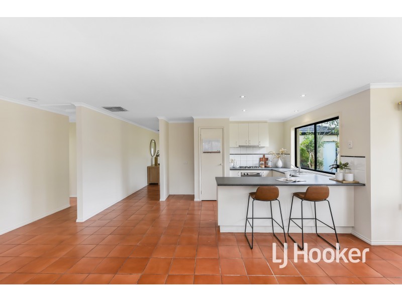 9 Eglinton Close, Berwick VIC 3806