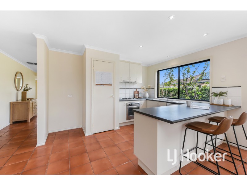 9 Eglinton Close, Berwick VIC 3806