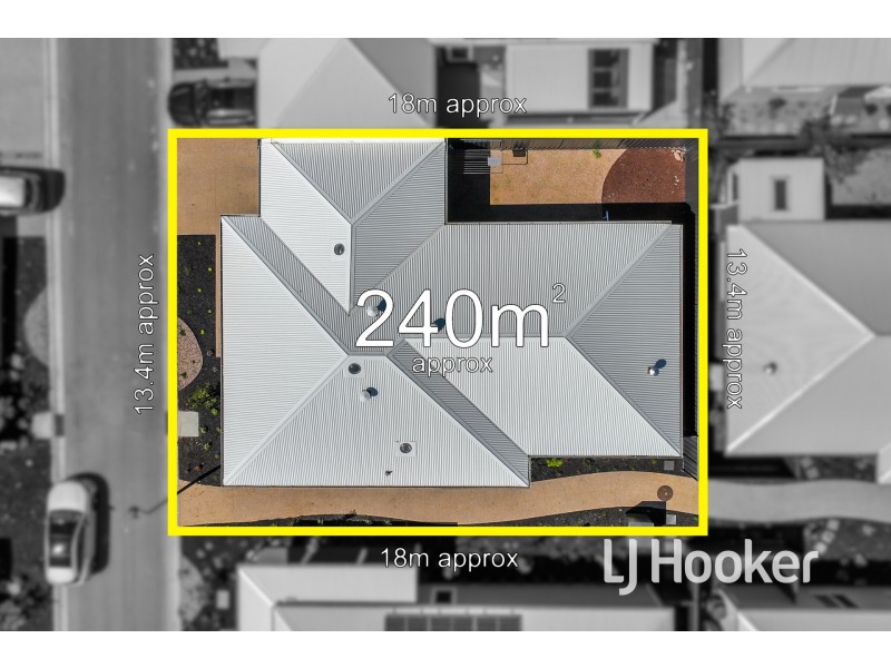 22 Terrestrial Road, Clyde North VIC 3978