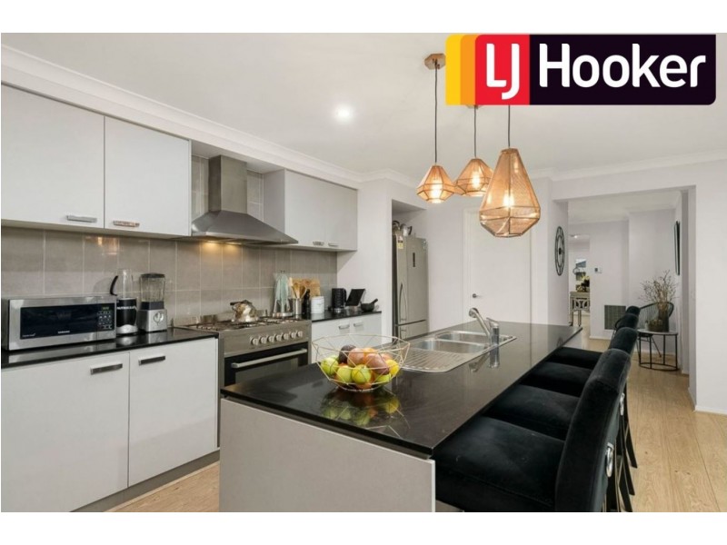 7 Minerva Avenue, Cranbourne West VIC 3977