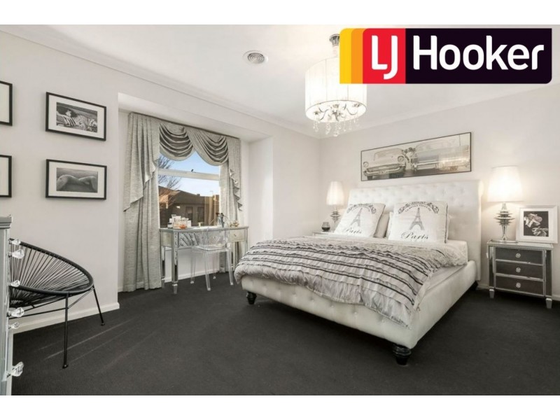 7 Minerva Avenue, Cranbourne West VIC 3977