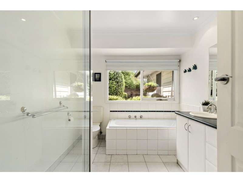 53 Peterson Road, Officer VIC 3809