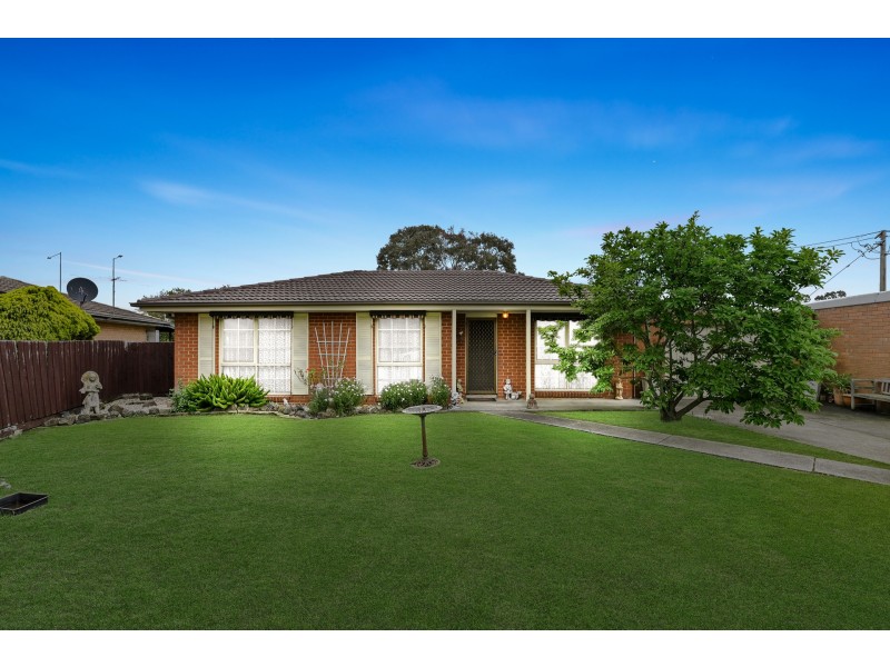 13 Casuarina Court, Hampton Park VIC 3976