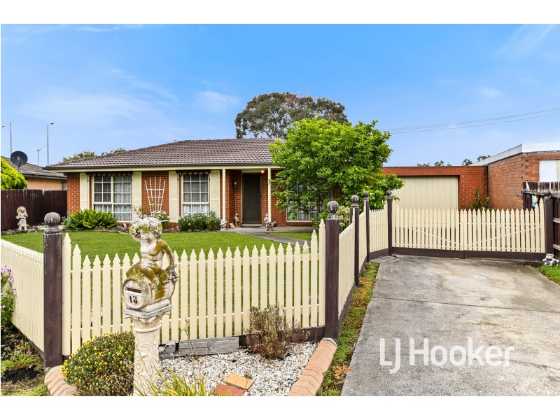 13 Casuarina Court, Hampton Park VIC 3976