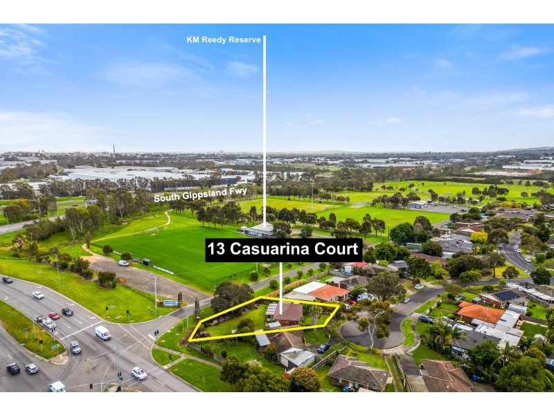 13 Casuarina Court, Hampton Park VIC 3976