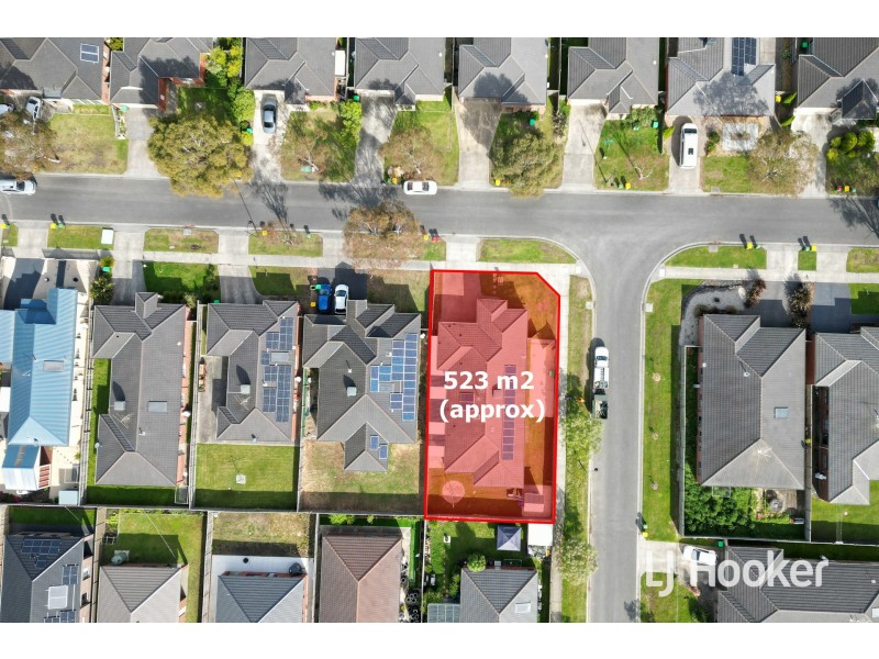 7 Ramel Way, Pakenham VIC 3810